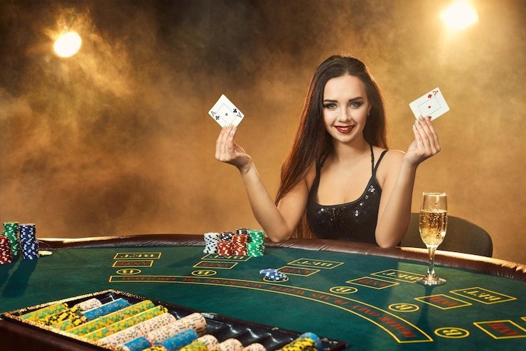 Tampilan langitgaming di layar ponsel malam